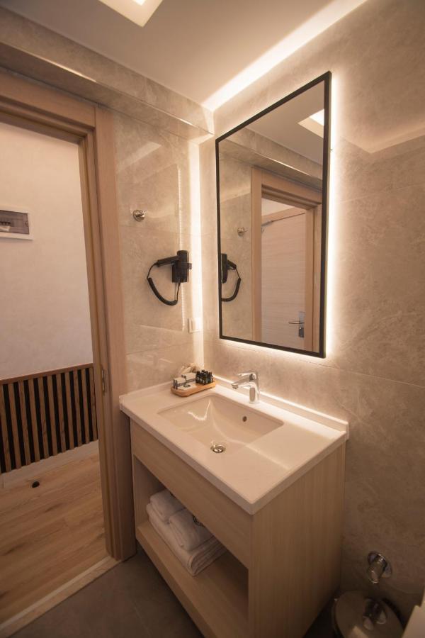 Vera Life Hotel Istanbul Ngoại thất bức ảnh